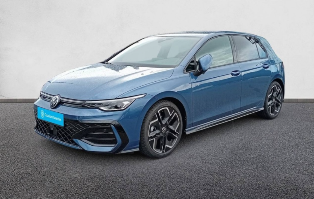Voiture d'occasion Volkswagen Golf Jean Lain Occasions bleue
